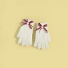 White woolen gloves for warmth and cold protection, thickened knitted for women in autumn and winter details Picture